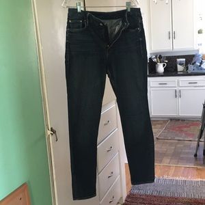 Mother High Waisted Looker jeans size 32